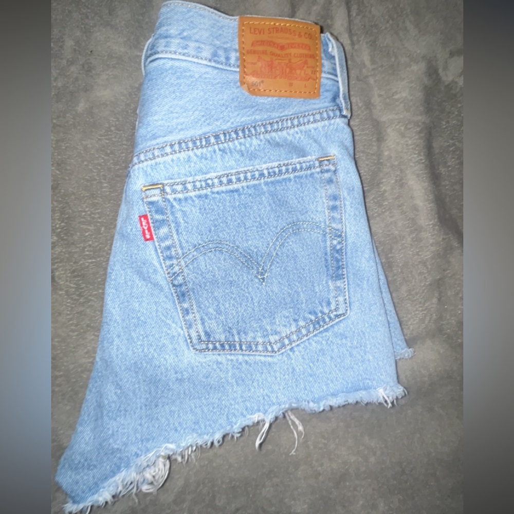 Levi Shorts